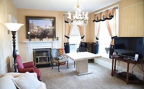 Noble Waterfront Suites